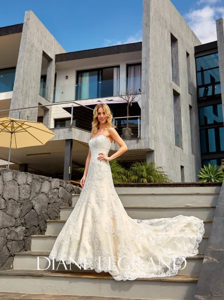 Brautkleid 7557